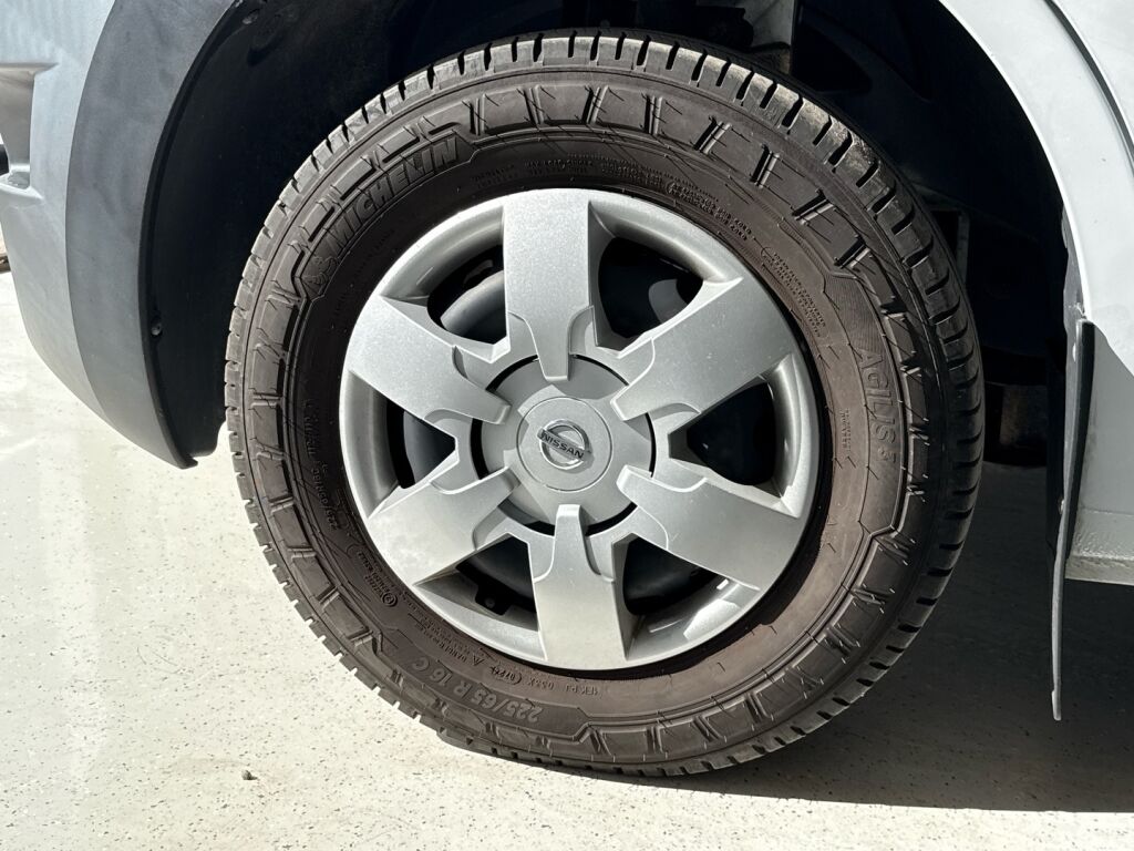 Nissan NV400 2021 Valkoinen