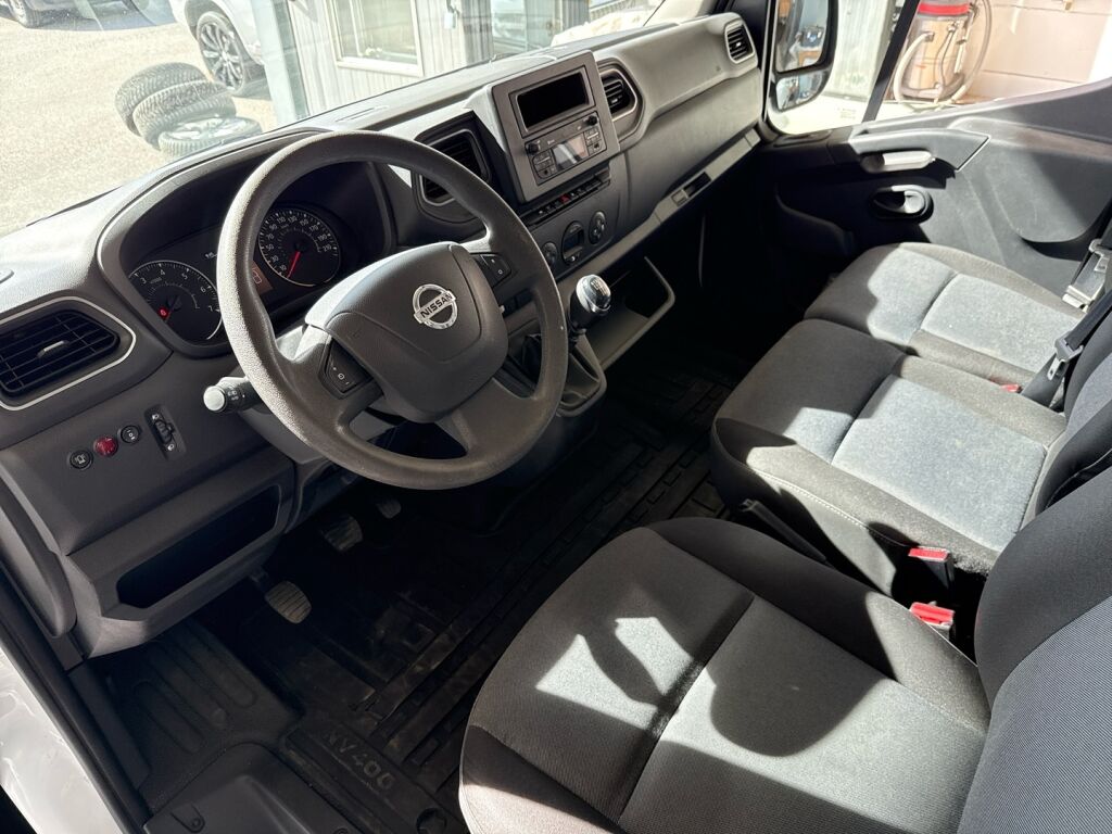 Nissan NV400 2021 Valkoinen