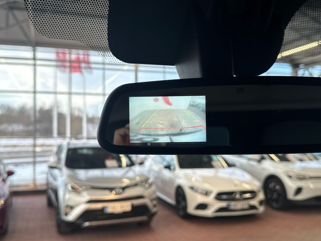 Nissan NV400 2021 Valkoinen