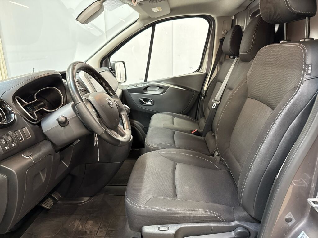 Nissan NV300 2020 Harmaa