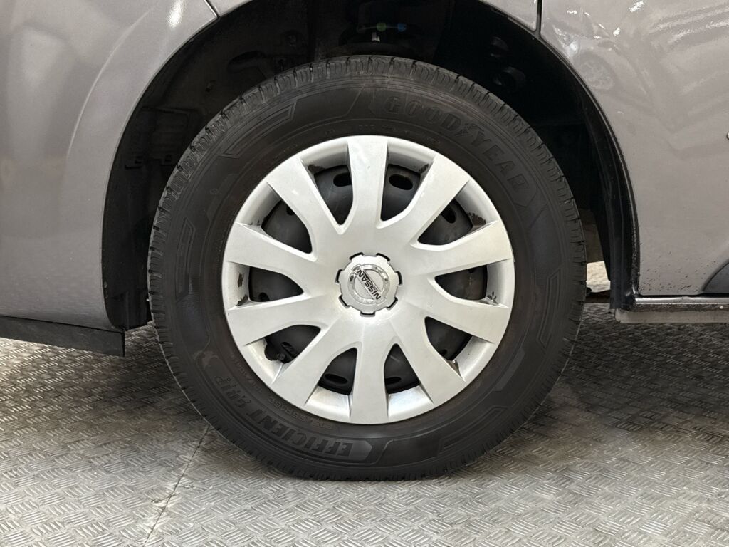 Nissan NV300 2020 Harmaa