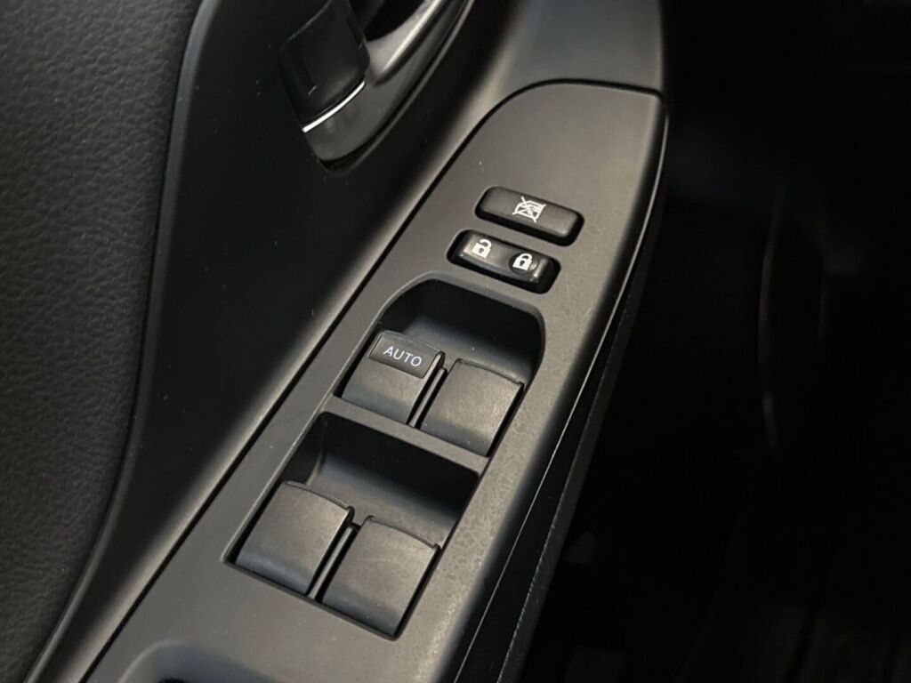 Toyota Yaris 2020 Harmaa