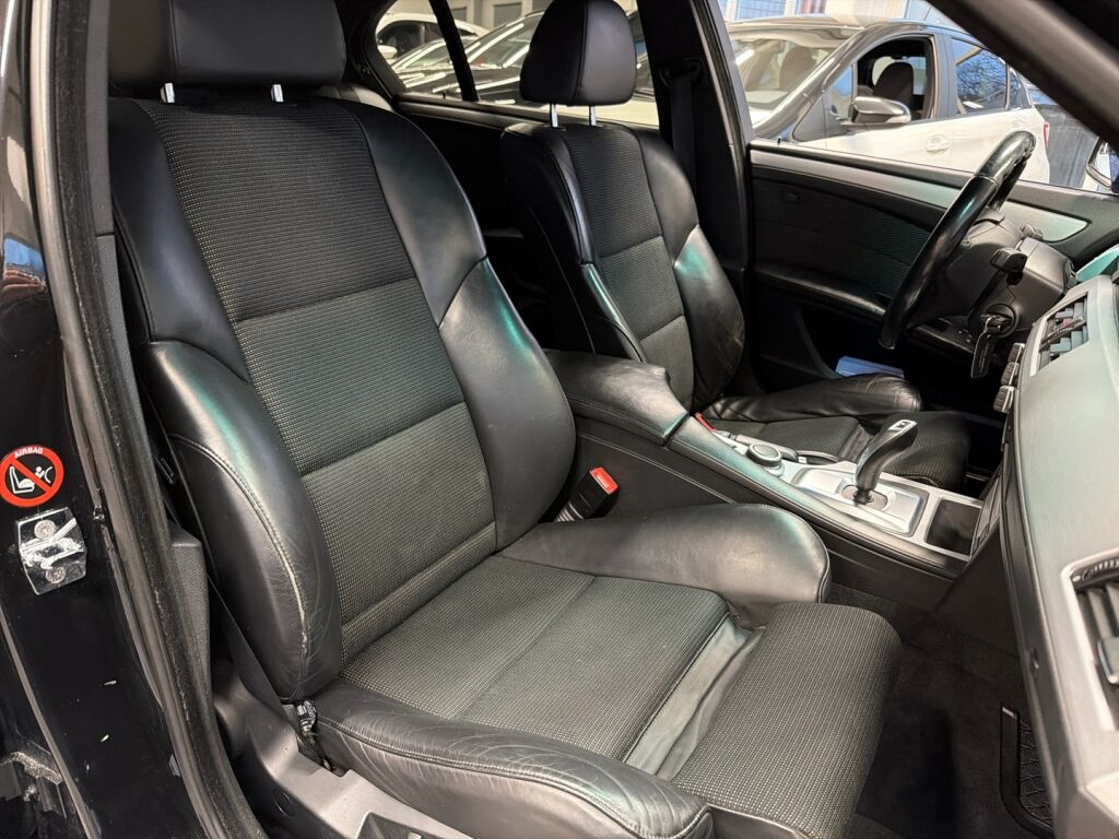 BMW 523 2007 Musta