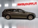 Volkswagen Passat 2017 Ruskea (beige)