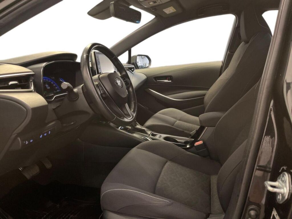 Toyota Corolla 2020 Musta