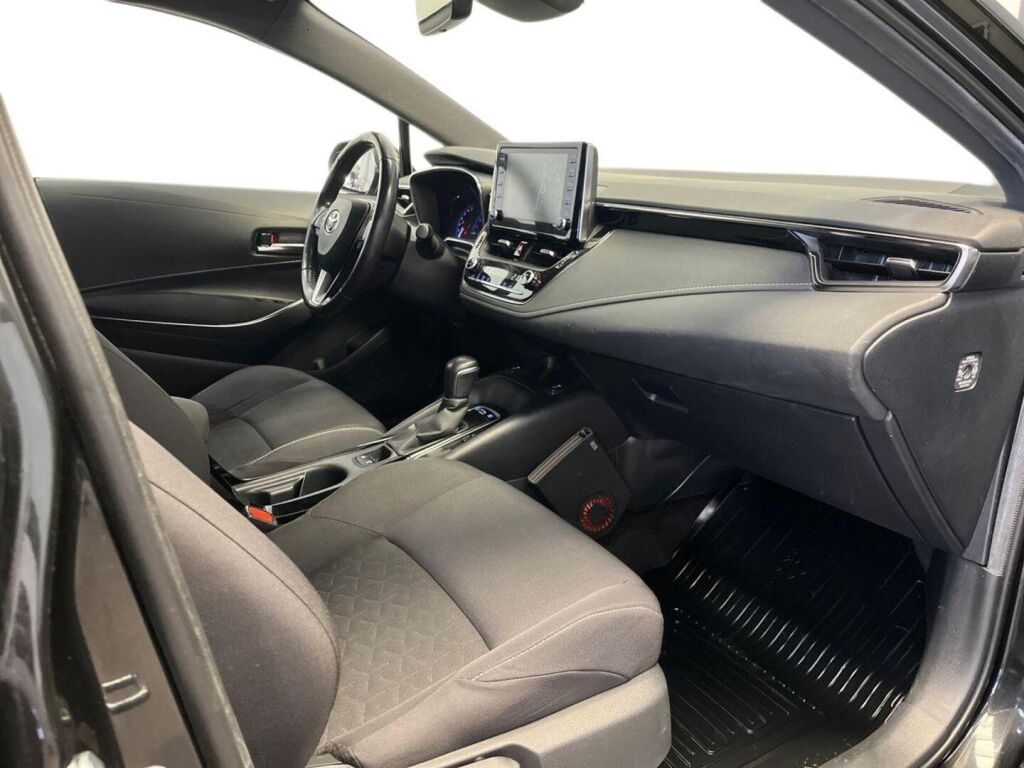 Toyota Corolla 2020 Musta