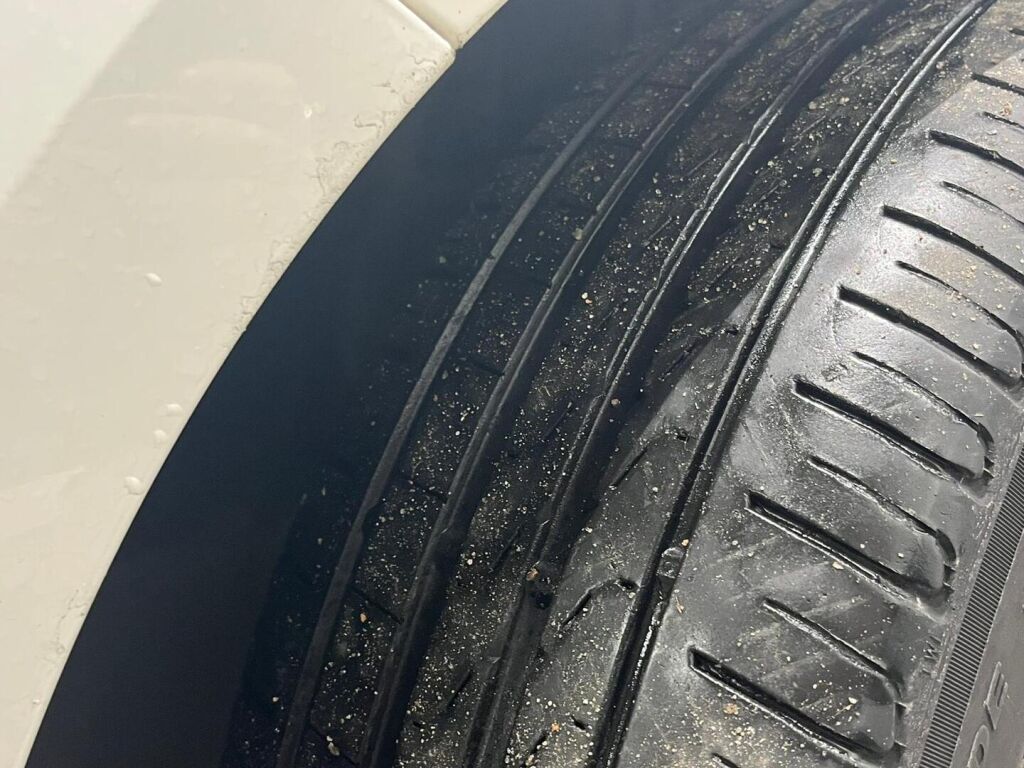 Mercedes-Benz B 2020 Valkoinen