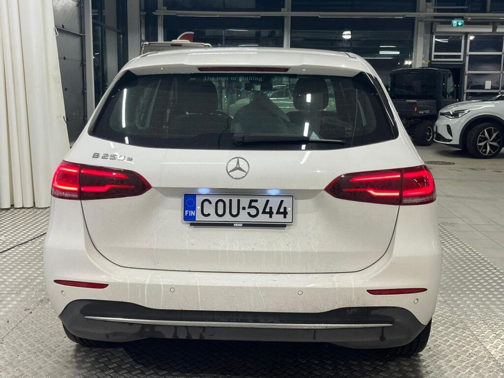 Mercedes-Benz B 2020 Valkoinen