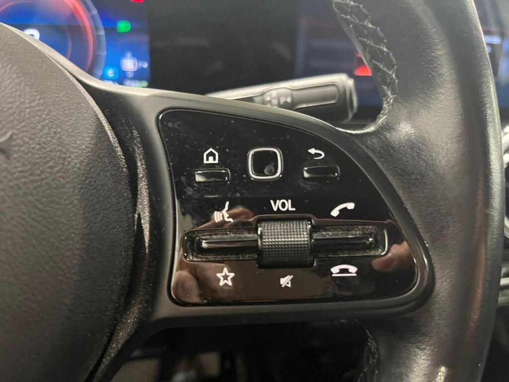 Mercedes-Benz B 2020 Valkoinen