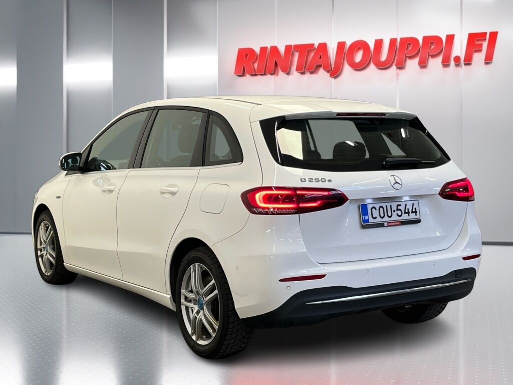 Mercedes-Benz B 2020 Valkoinen