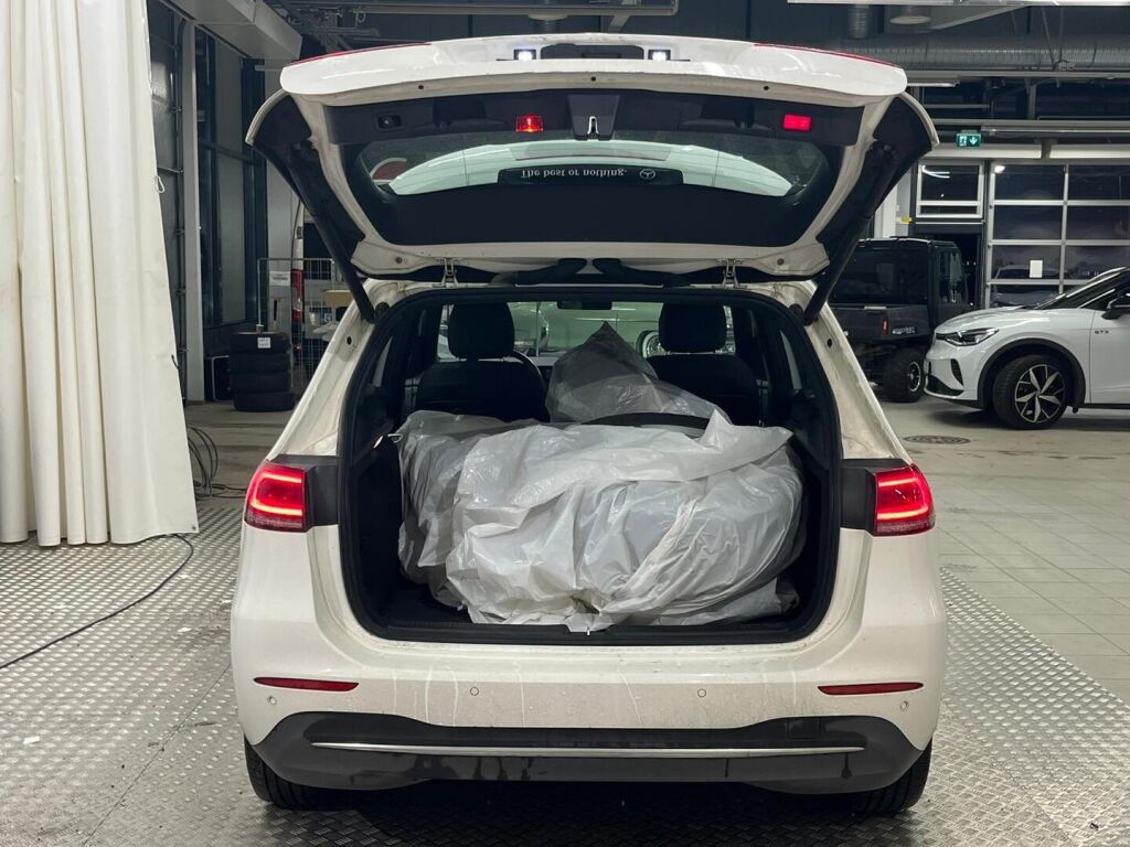 Mercedes-Benz B 2020 Valkoinen