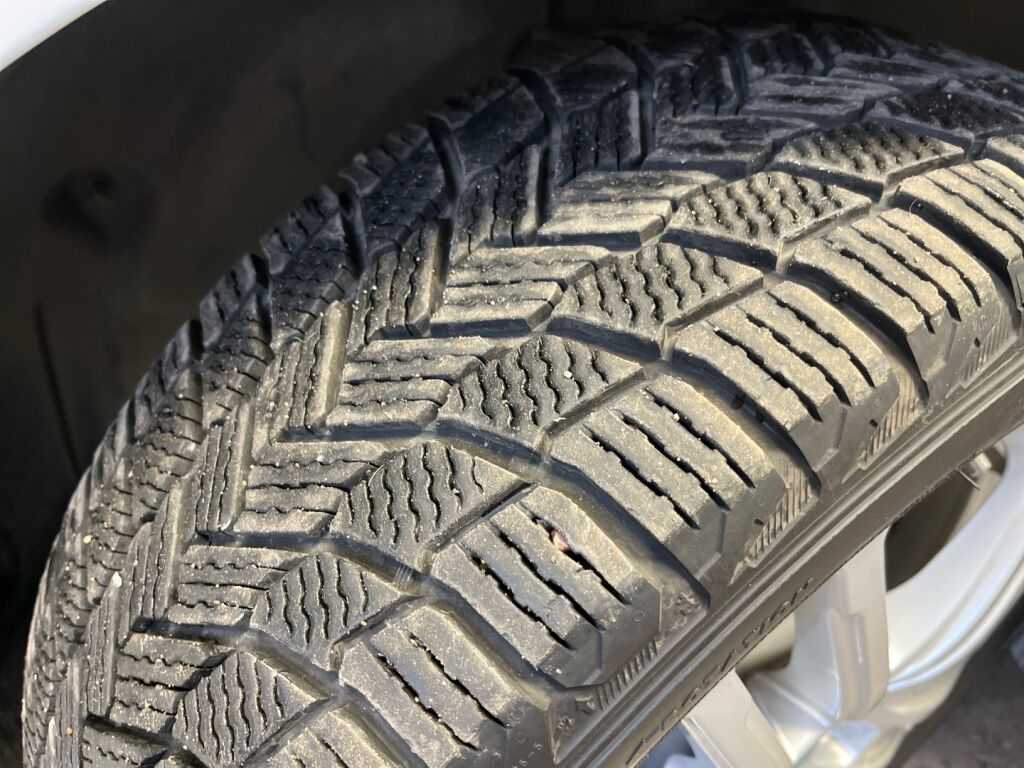 Mercedes-Benz B 2020 Valkoinen