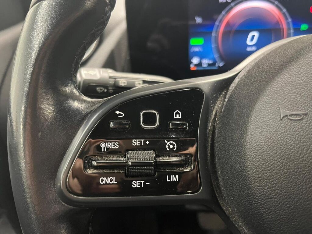 Mercedes-Benz B 2020 Valkoinen