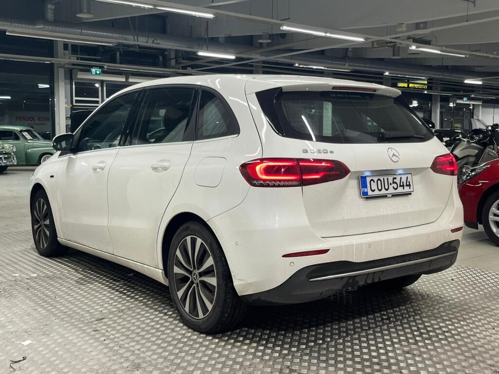 Mercedes-Benz B 2020 Valkoinen