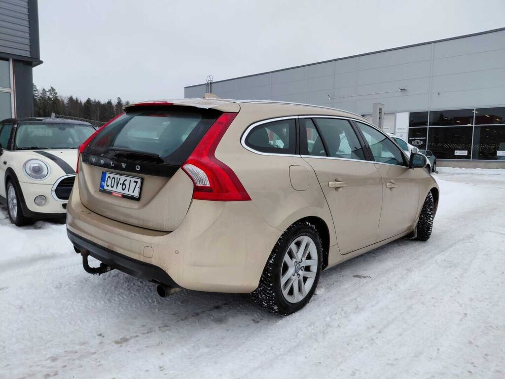 Volvo V60 2011 