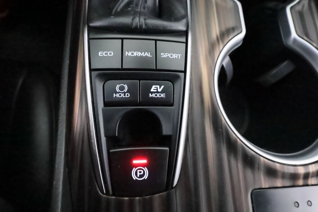 Toyota Camry 2019 Harmaa