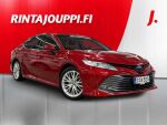Toyota Camry 2020 Punainen
