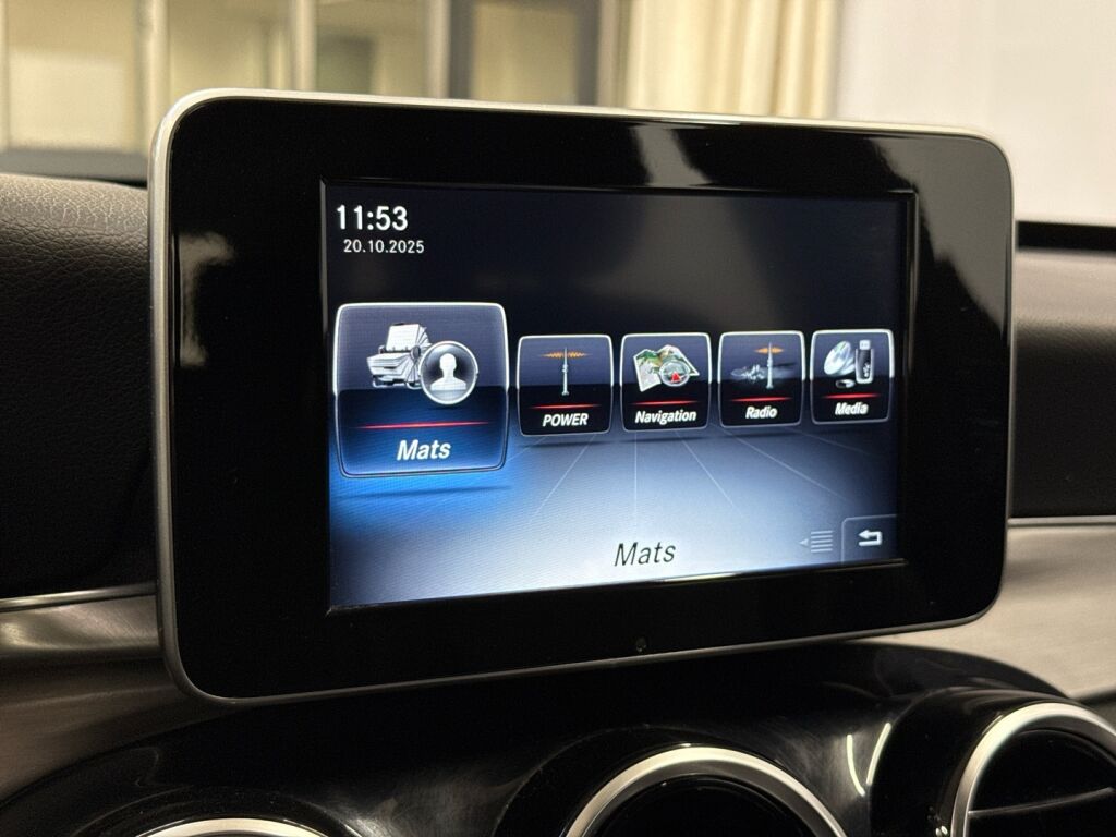 Mercedes-Benz C 2016 Musta