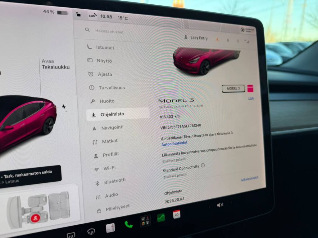 Tesla Model 3 2020 Sininen