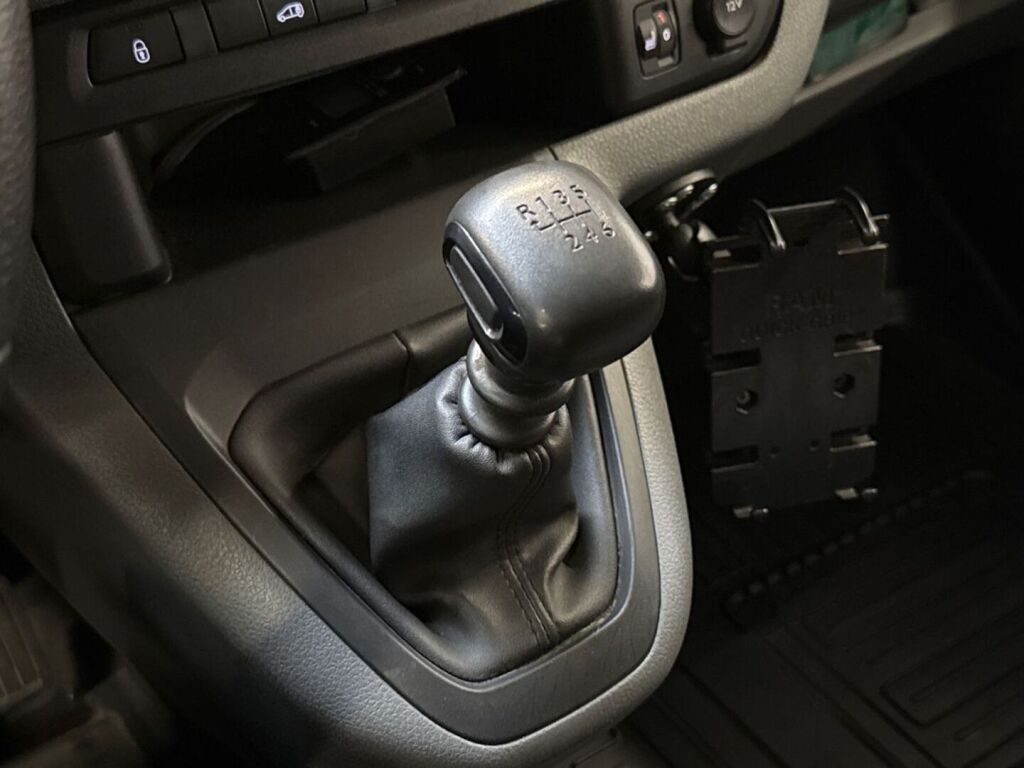 Toyota Proace 2020 Valkoinen