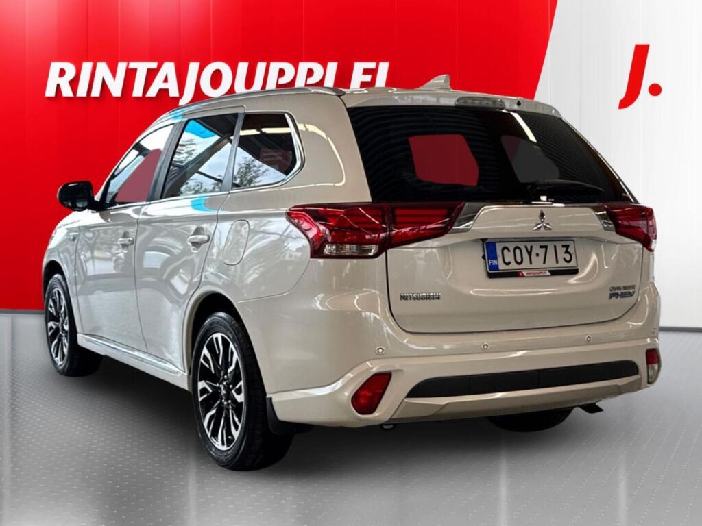 Mitsubishi Outlander PHEV 2017 Valkoinen