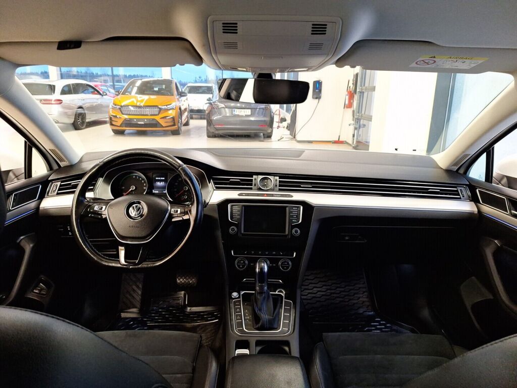 Volkswagen Passat 2016 Valkoinen