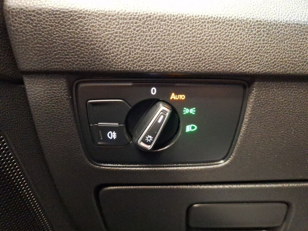 Volkswagen Passat 2016 Valkoinen