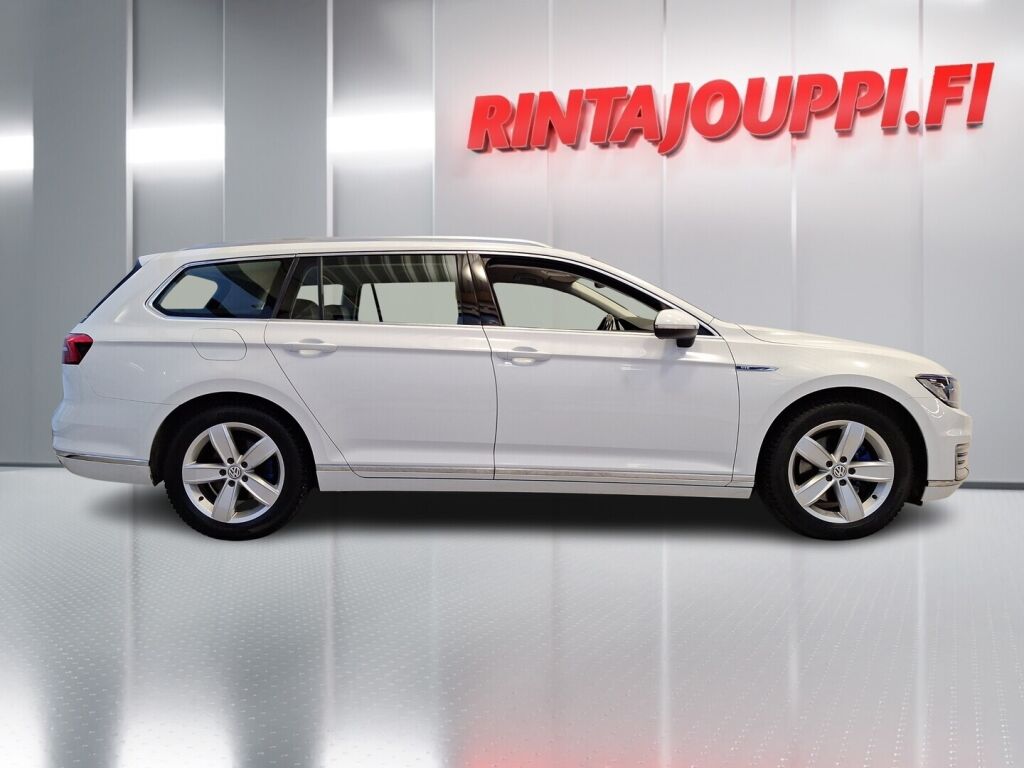 Volkswagen Passat 2016 Valkoinen