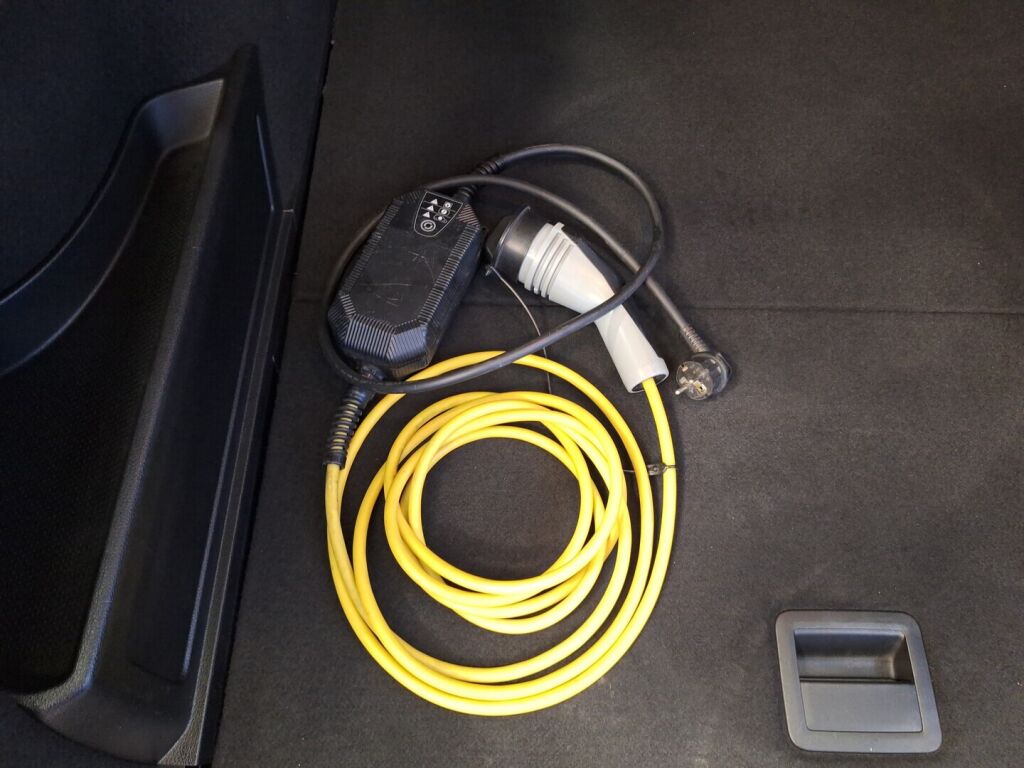 Volkswagen Passat 2016 Valkoinen