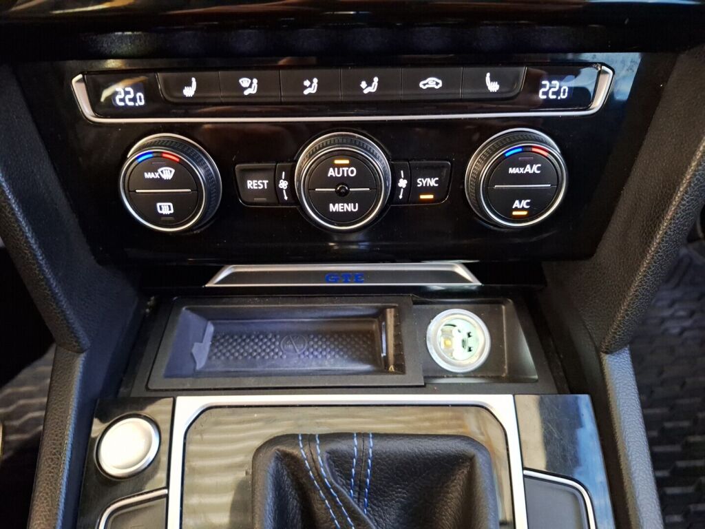 Volkswagen Passat 2016 Valkoinen