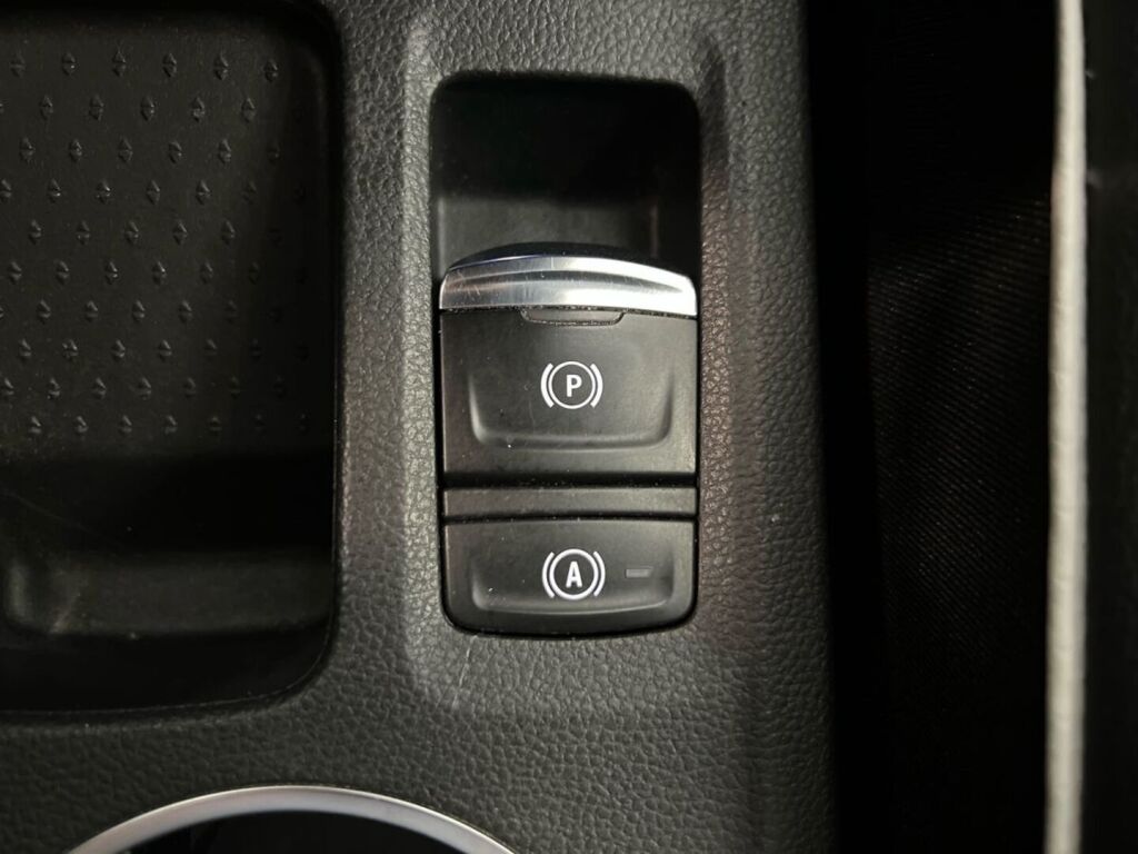 Renault Captur 2020 Oranssi