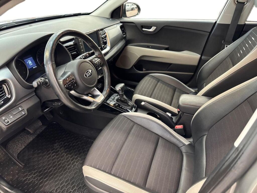 Kia Stonic 2020 Vihreä