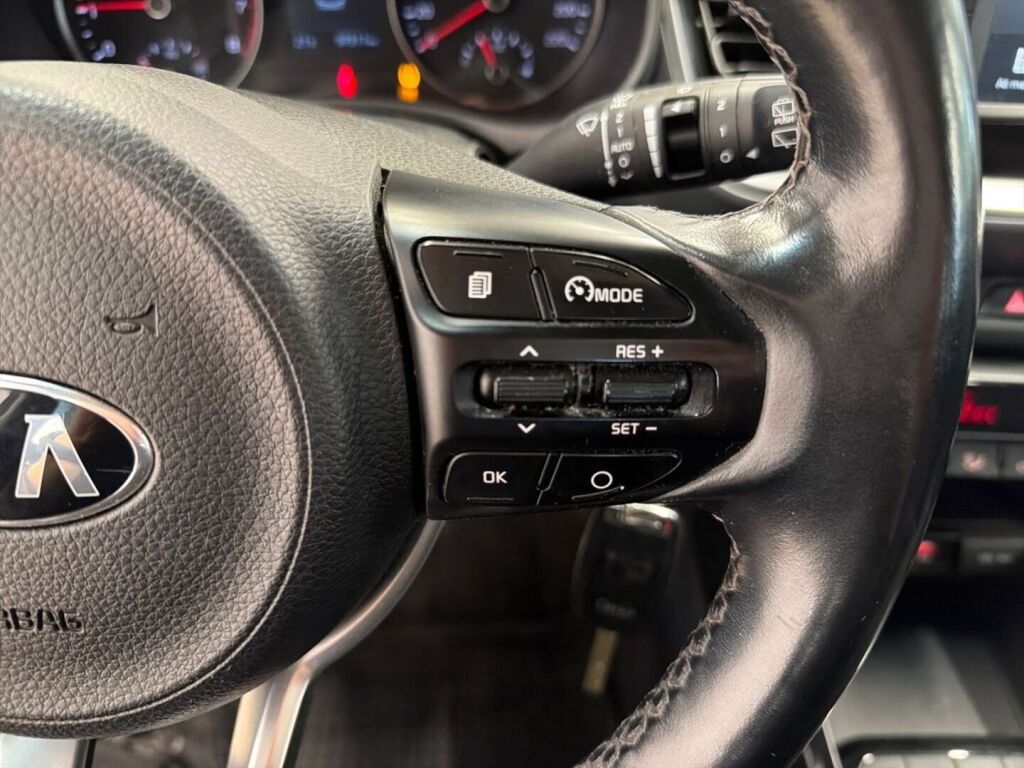 Kia Stonic 2020 Sininen