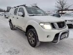 Nissan Navara 2012 Valkoinen