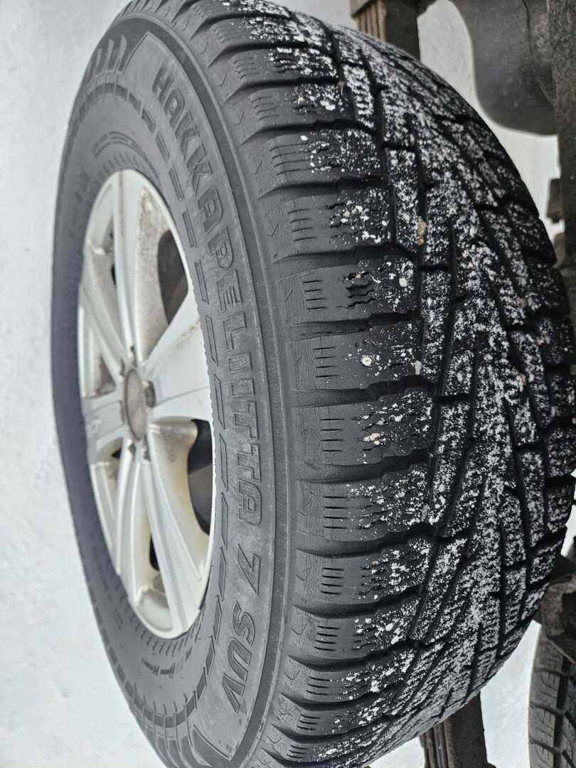 Nissan Navara 2012 Valkoinen