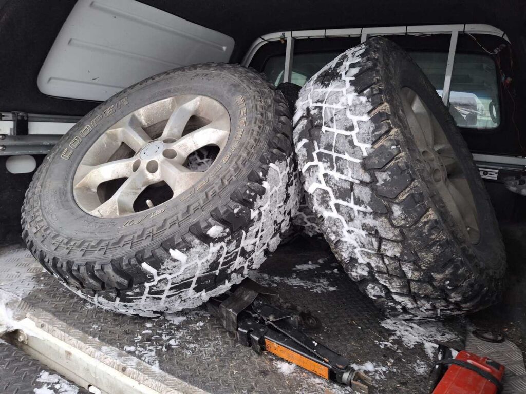 Nissan Navara 2012 Valkoinen