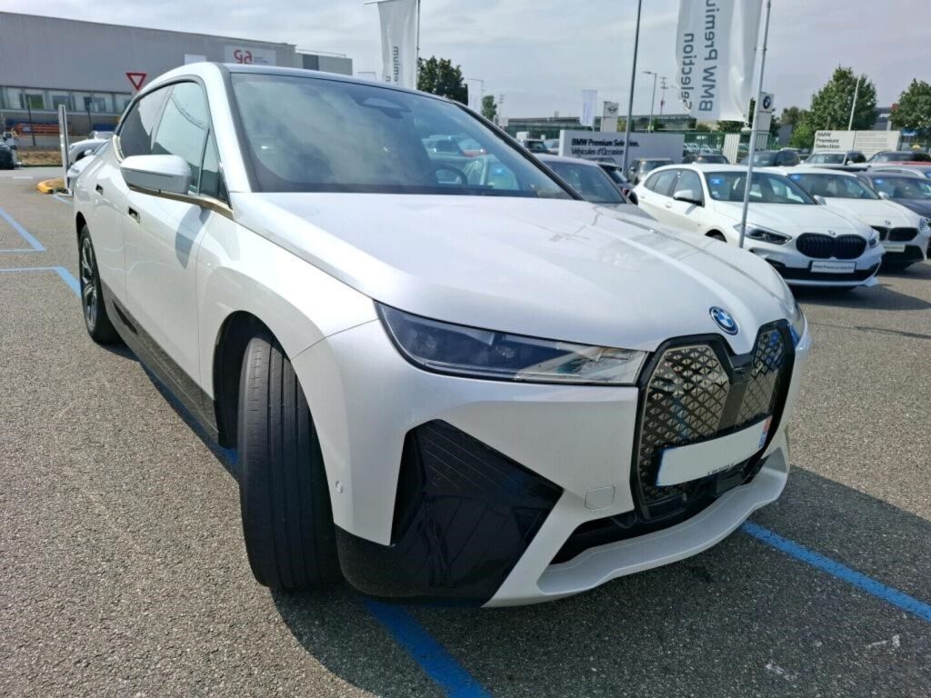 BMW iX 2023 