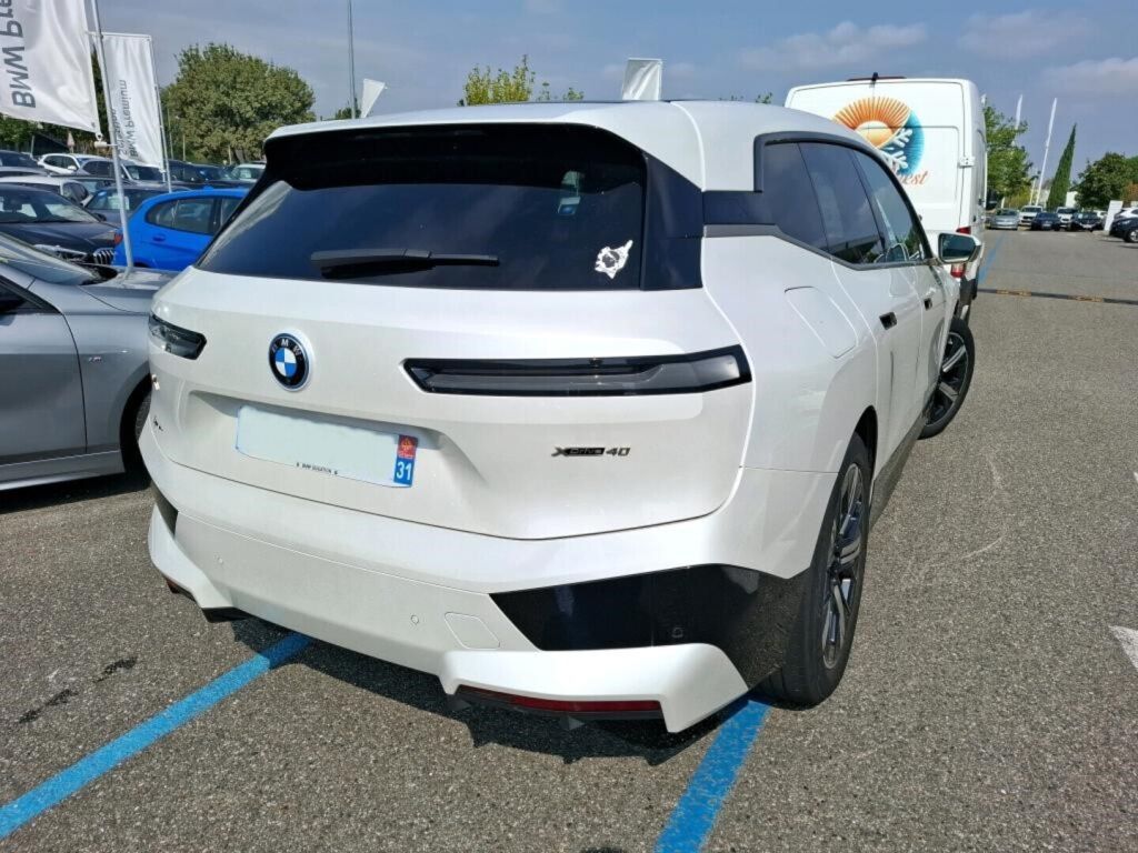 BMW iX 2023 
