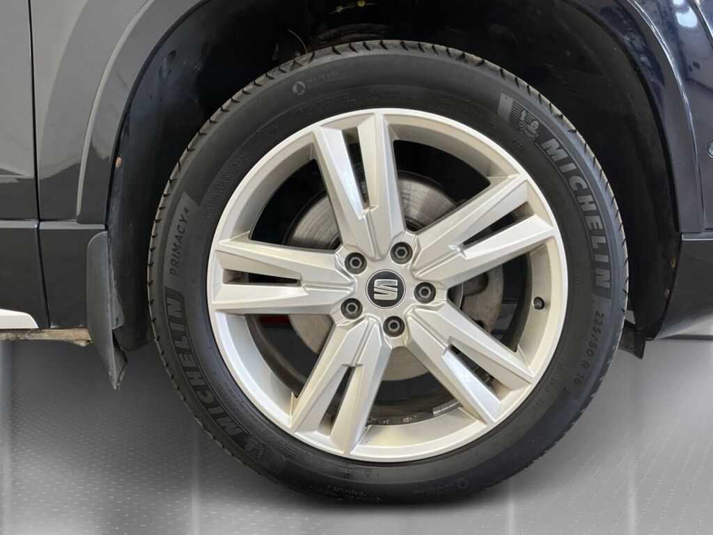 Seat Ateca 2020 Musta