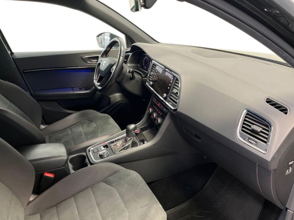 Seat Ateca 2020 Musta
