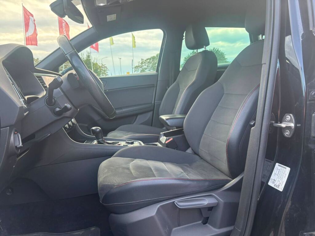 Seat Ateca 2020 Musta