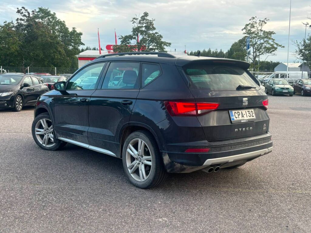 Seat Ateca 2020 Musta