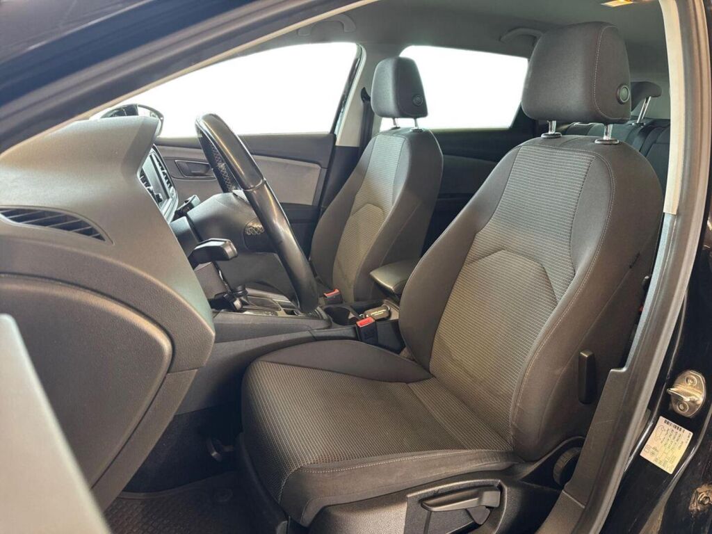 Seat Leon ST 2017 Musta