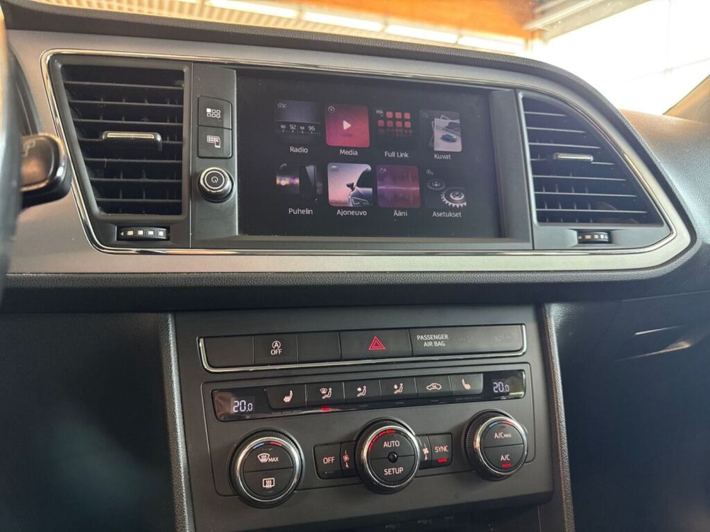 Seat Leon ST 2017 Musta