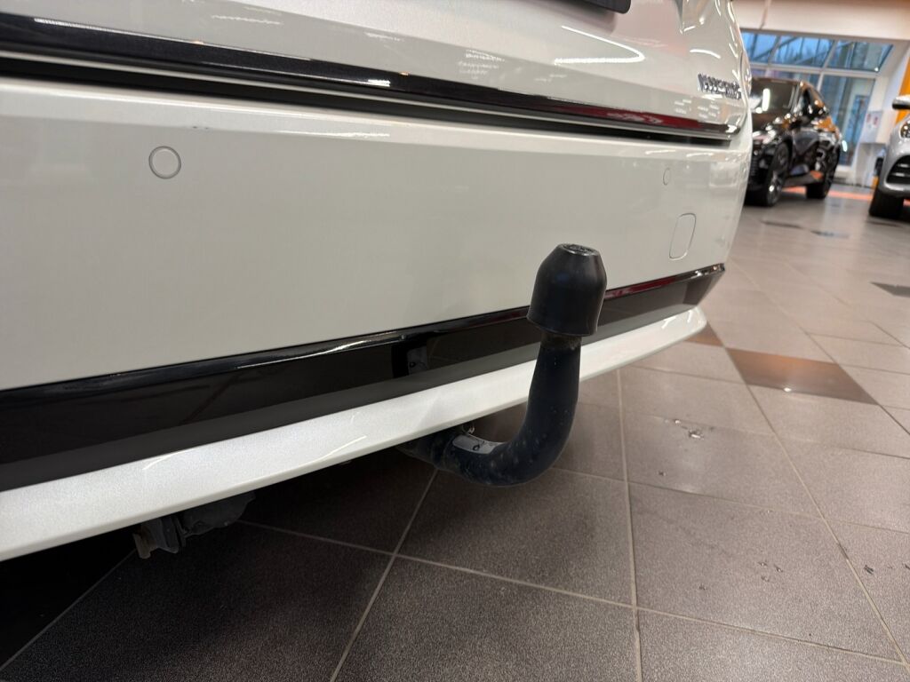 Toyota Corolla 2019 Valkoinen