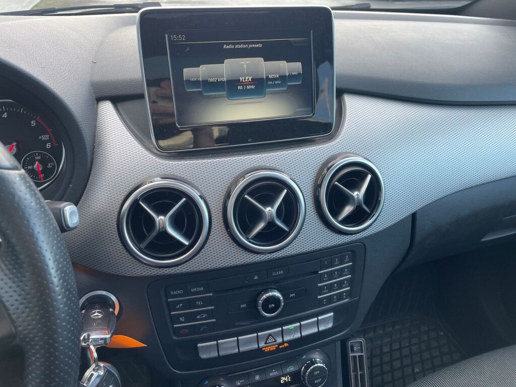 Mercedes-Benz B 2016 Hopea