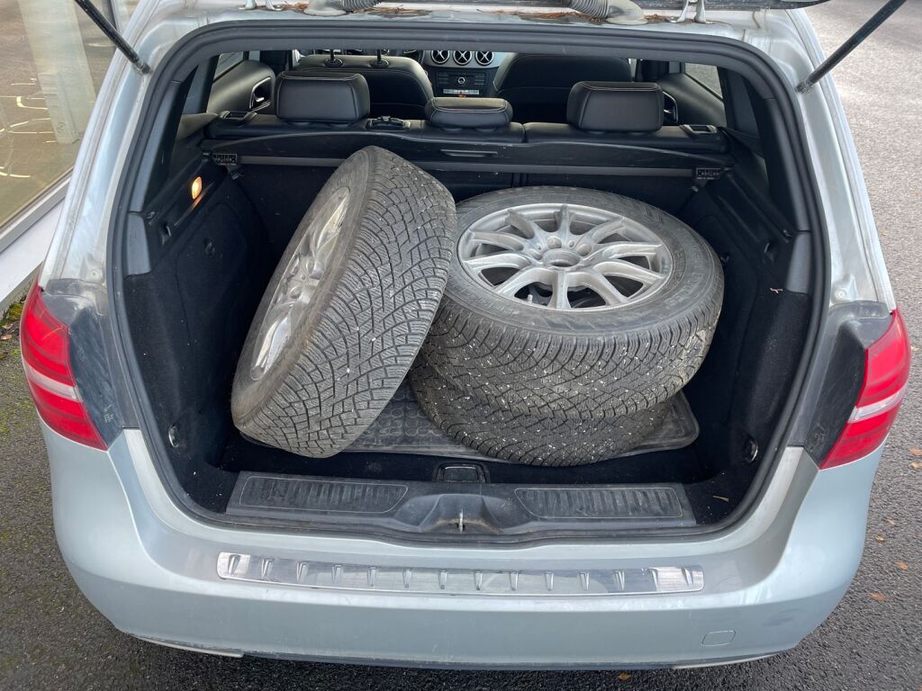 Mercedes-Benz B 2016 Hopea