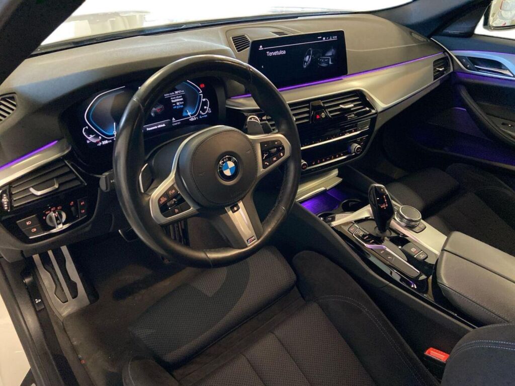 BMW 530 2020 Valkoinen
