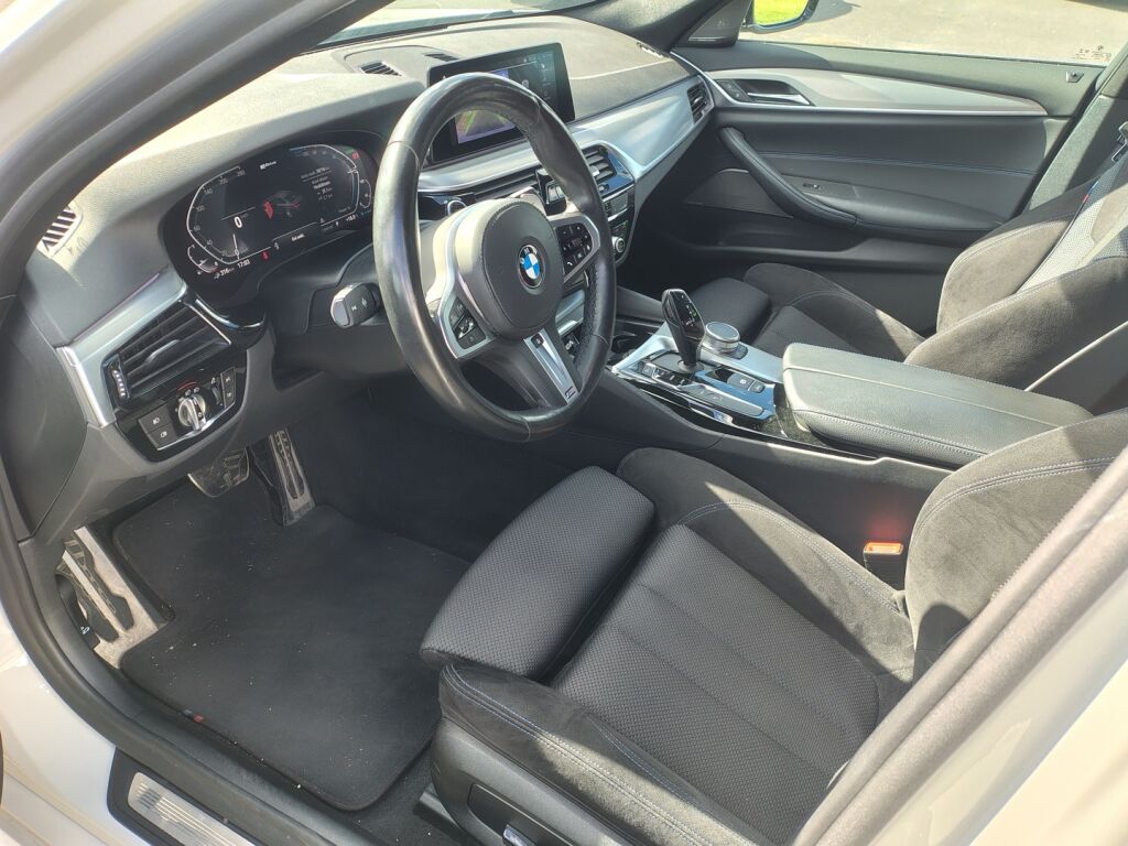 BMW 530 2020 Valkoinen