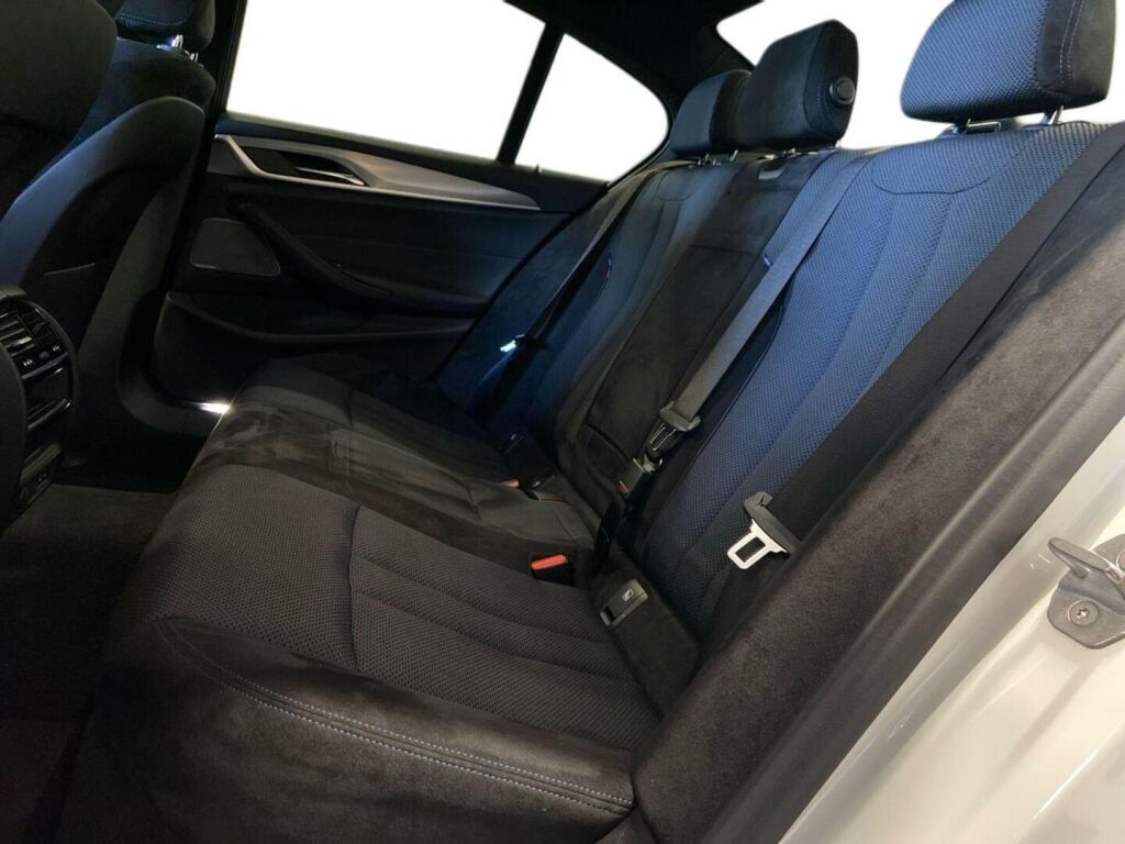 BMW 530 2020 Valkoinen